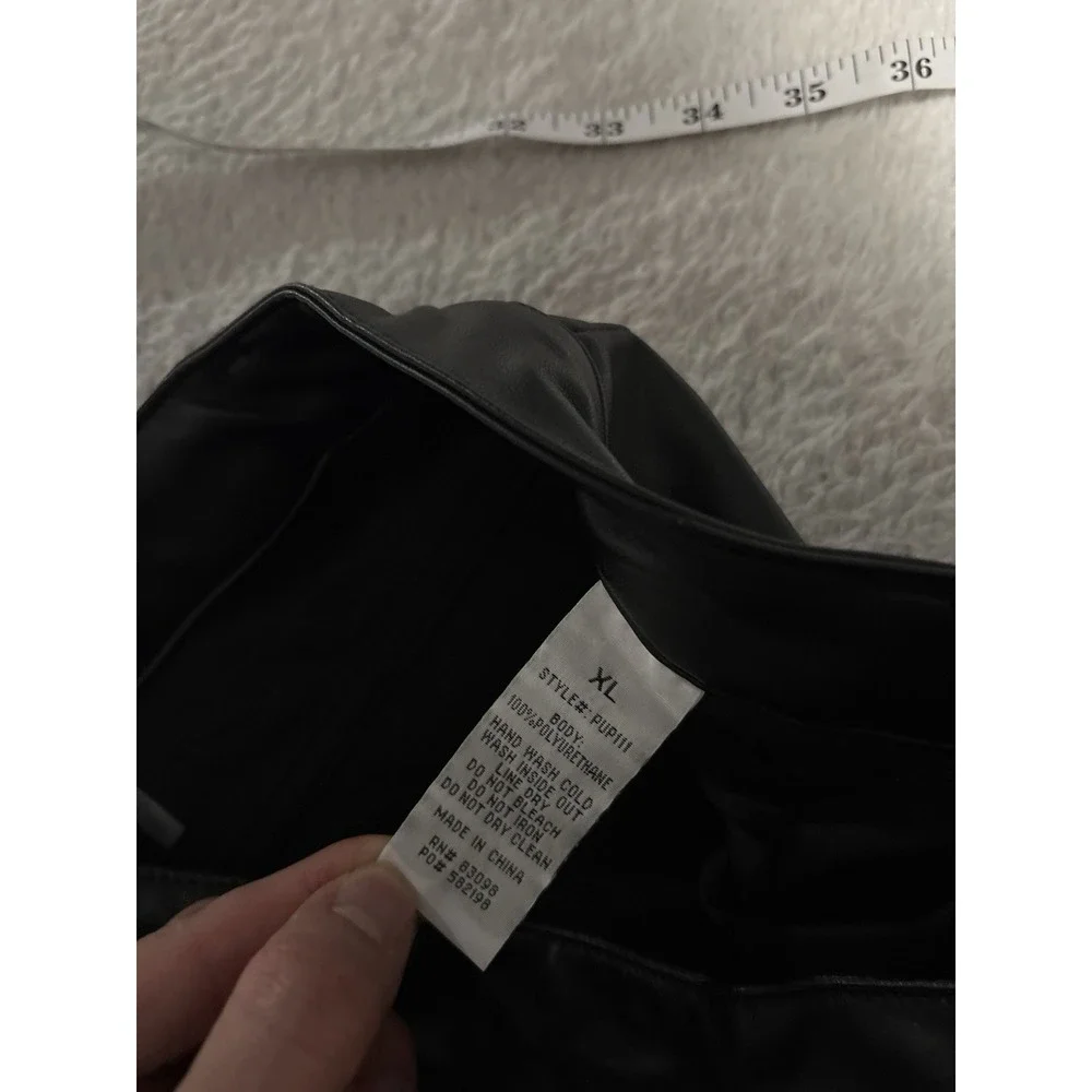 New Ci Sono Women's Black Faux Leather Cargo Carpenter Pants Size XL NWT